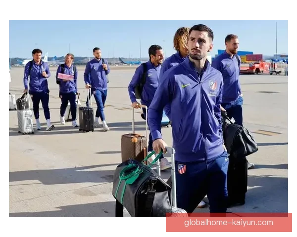 西蒙尼关键比赛表现持续稳健，展现战术思维与领导能力。